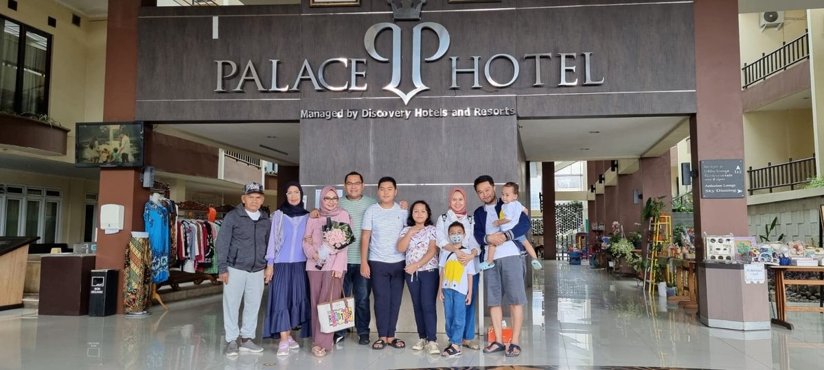 팰리스 호텔 (Palace Hotel, Puncak) - 호텔 리뷰 & 가격 비교
