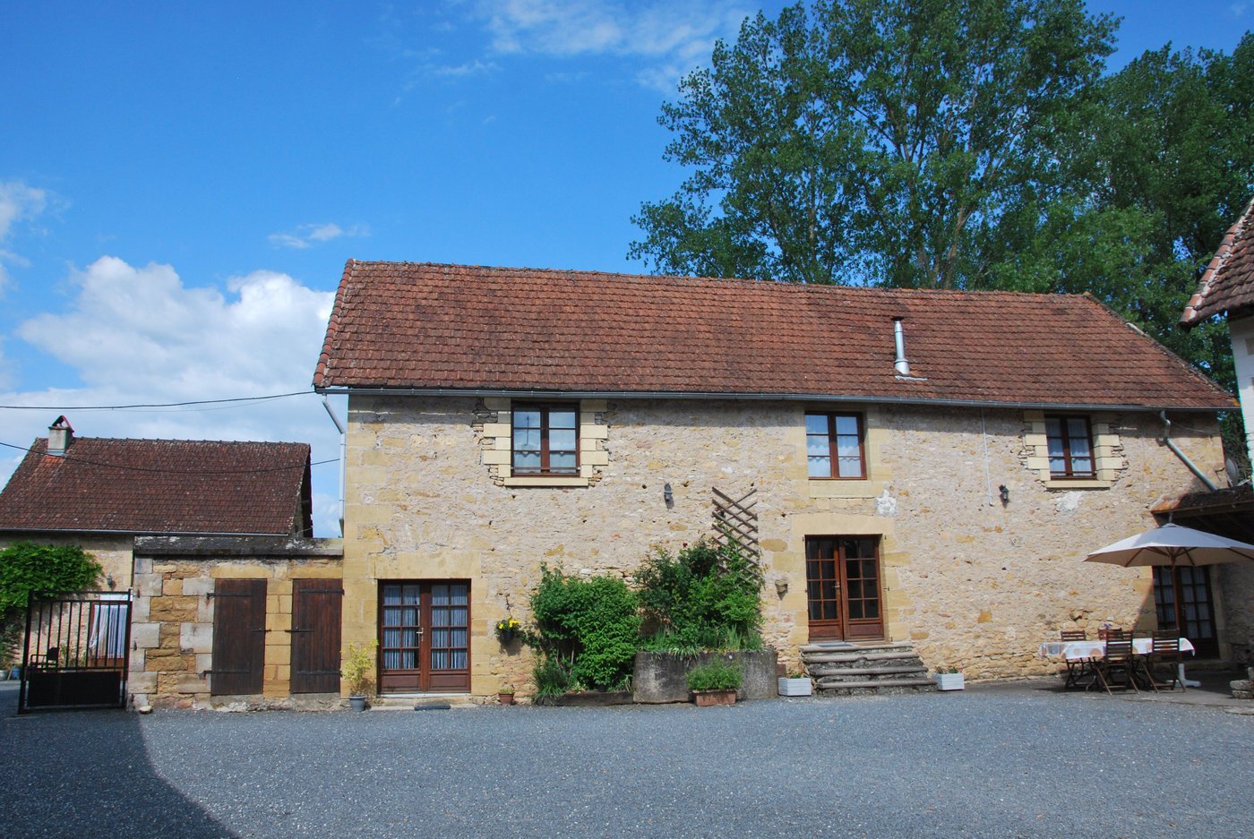 LE FOUR A SEL - Updated 2022 Prices & B&B Reviews (Aubas, France)