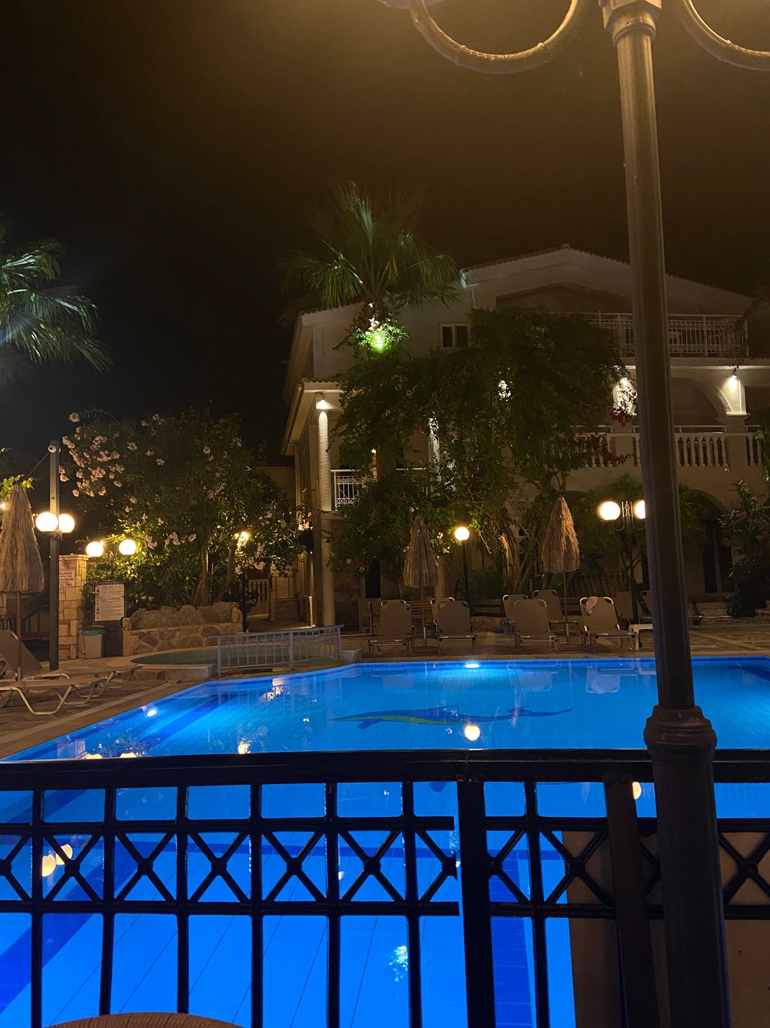 Bougainvillea Hotel Pool: Pictures & Reviews - Tripadvisor