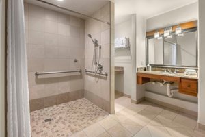 Room & Suite