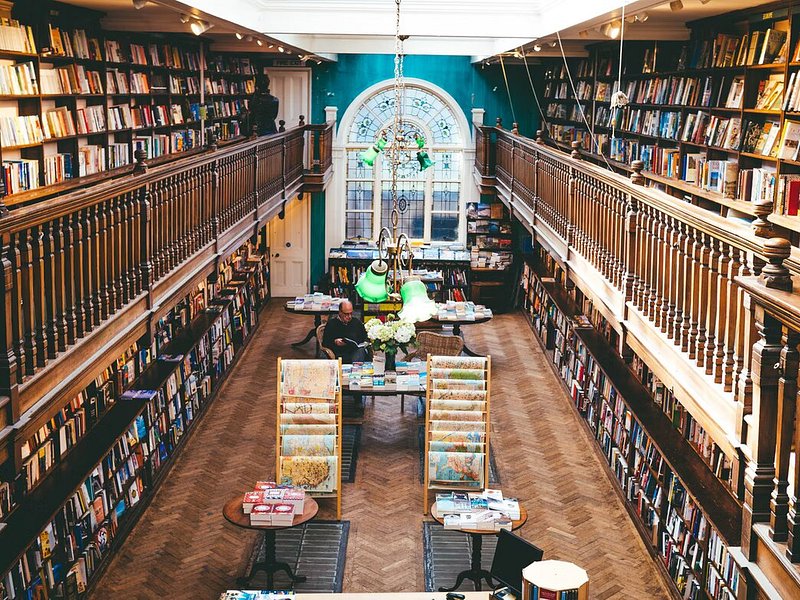 daunt books store london