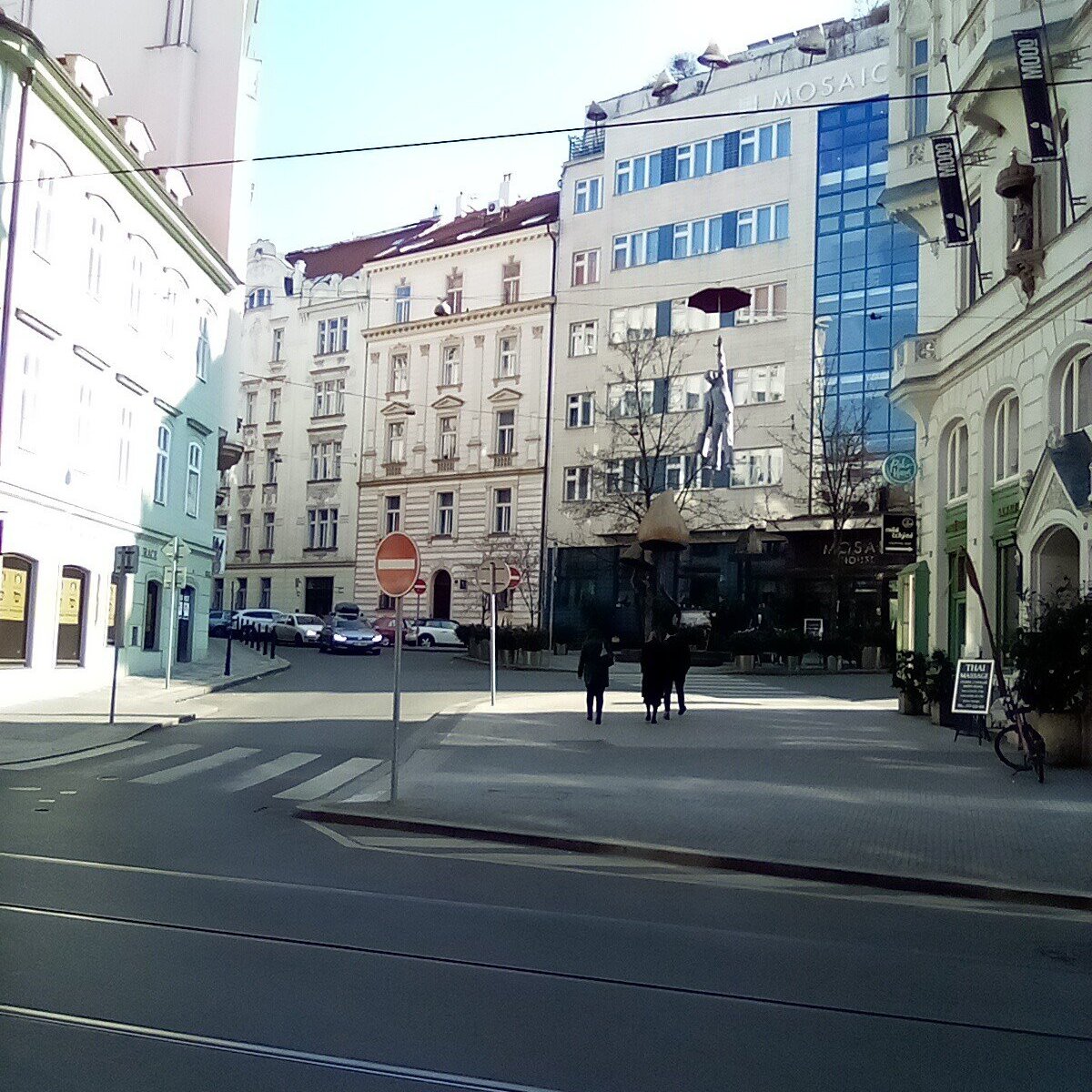 UMBRELLA MAN HANGING OUT (Prague) - All You Need to Know BEFORE You Go