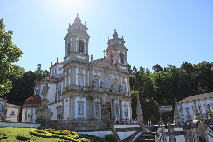 Tour privado por Braga com guia em português -  Portugal