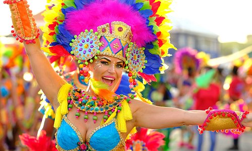 El carnaval es el mejor escaparate de la pasión, el orgullo y el espíritu de Curaçao. Este Gran Desfile convierte las calles de la ciudad en un torbellino de música, teatro, arte, cultura y más.