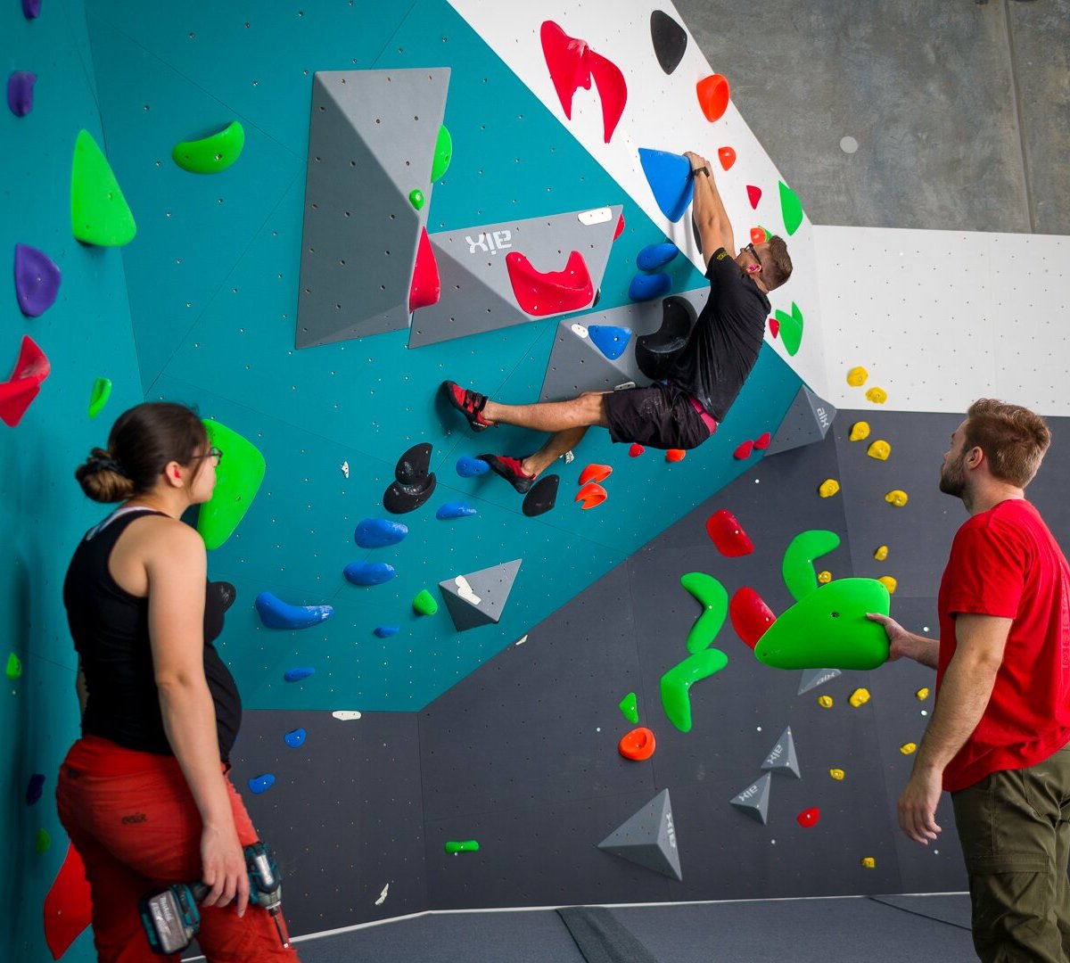 Boulder Heads Indoor Climb (Baringa, Australia): Hours, Address ...