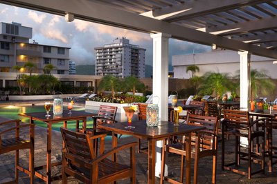 Hotel photo 1 of Hilton Waikiki Beach.