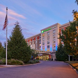 Welcome to the Holiday Inn Express Eugene/Springfield
