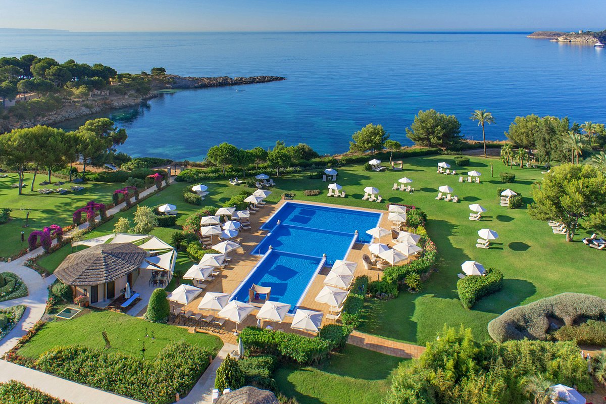 The St. Regis Mardavall Mallorca Resort, ett hotell i Mallorca