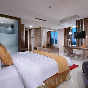 Aston Lampung Bedroom Deluxe