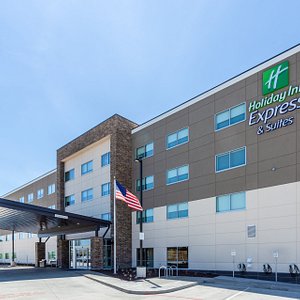 Holiday Inn Express & Suites near I-44