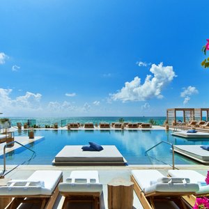 Main Pool Day