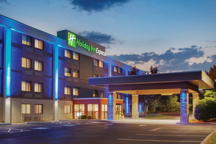 HOLIDAY INN EXPRESS HARTFORD SOUTH - ROCKY HILL, AN IHG HOTEL $116 ...