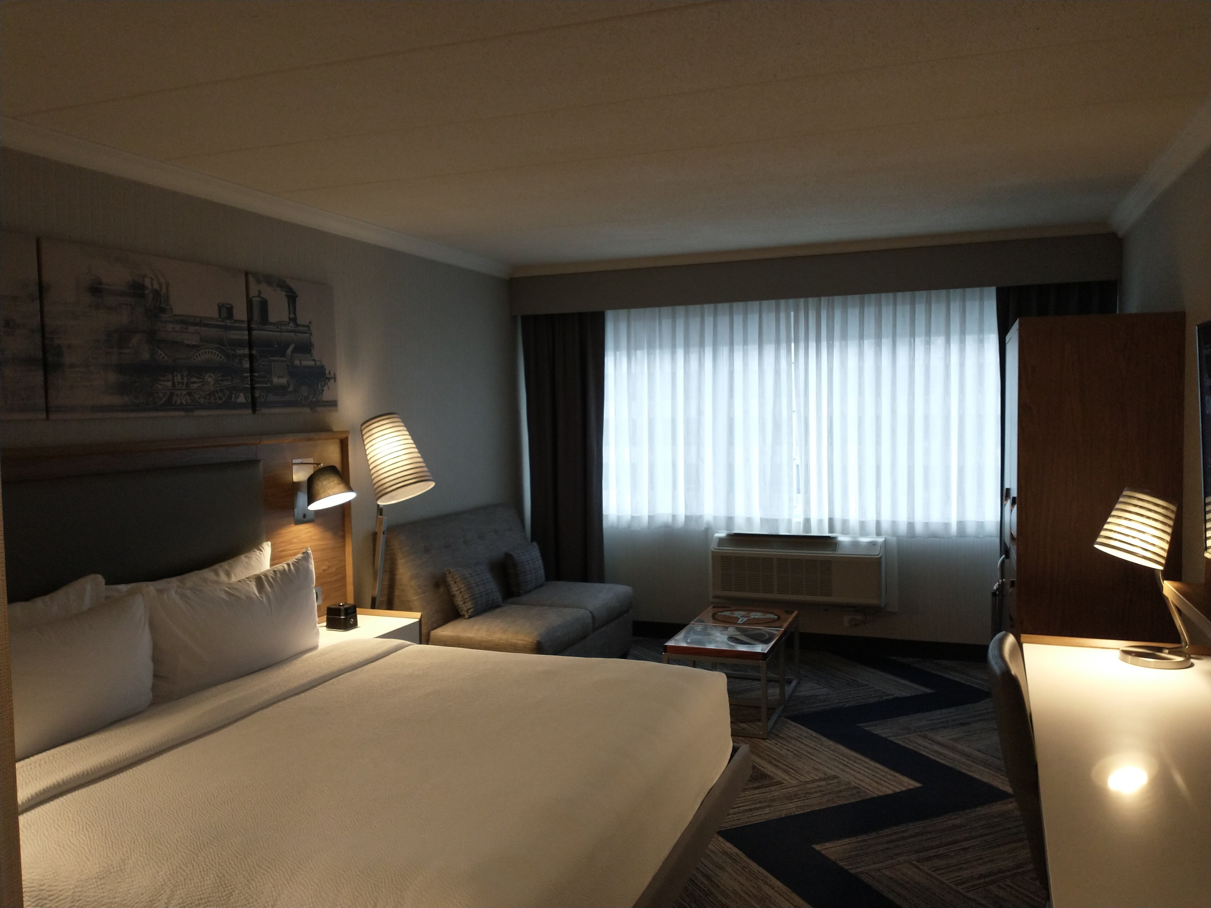 FOUR POINTS BY SHERATON WINDSOR DOWNTOWN - Updated 2022 (Canada)