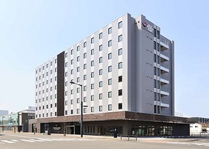 Best Western Plus Hotel Fino Chitose in Chitose, image may contain: Office Building, City, Condo, Urban