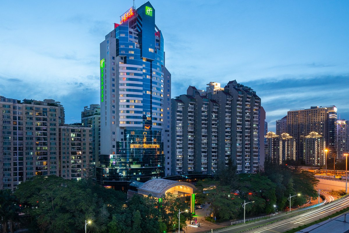 深圳東華假日酒店，位於深圳的飯店