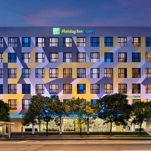 Hotel near Farrer Park and Jalan Besar MRT stations