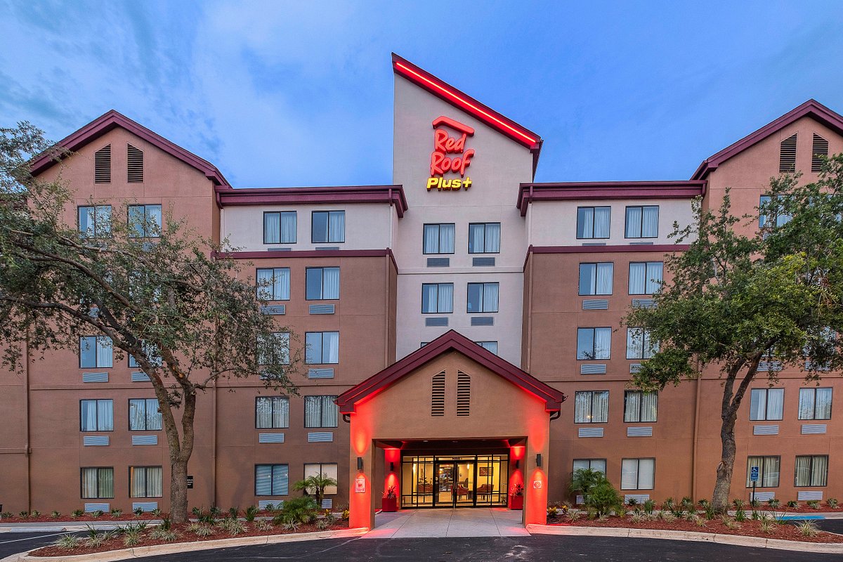 Red Roof Plus+ Jacksonville - Southpoint, hotell i Jacksonville