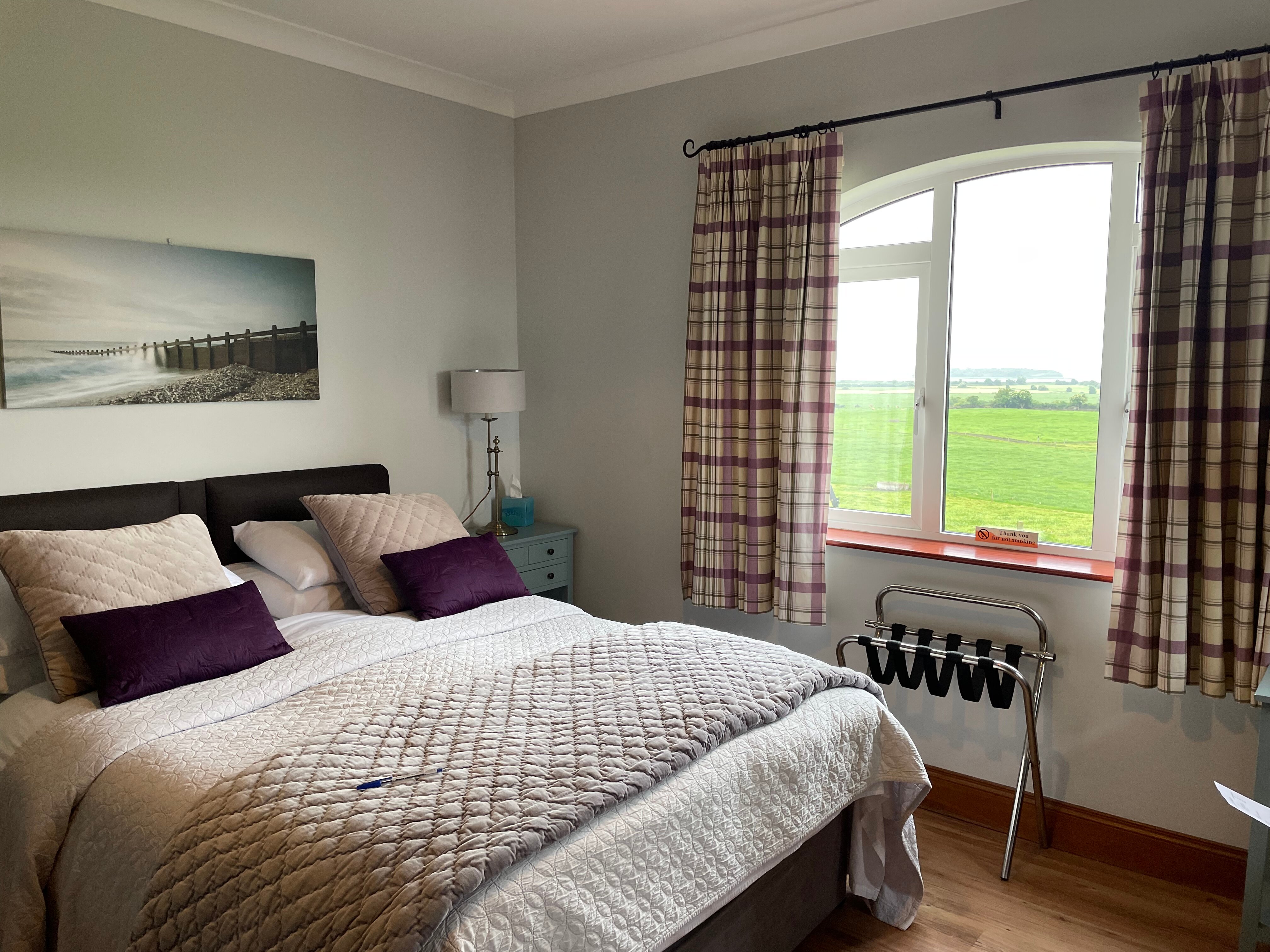 BUNRATTY MEADOWS BED & BREAKFAST - Updated 2024 Prices & B&B Reviews ...