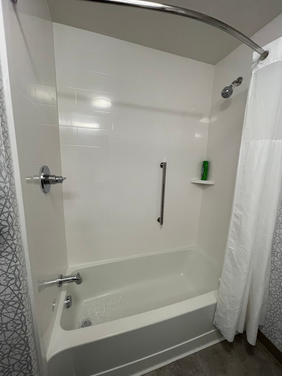 HAMPTON INN & SUITES YPSILANTI - Updated 2024 Prices & Hotel Reviews (MI)