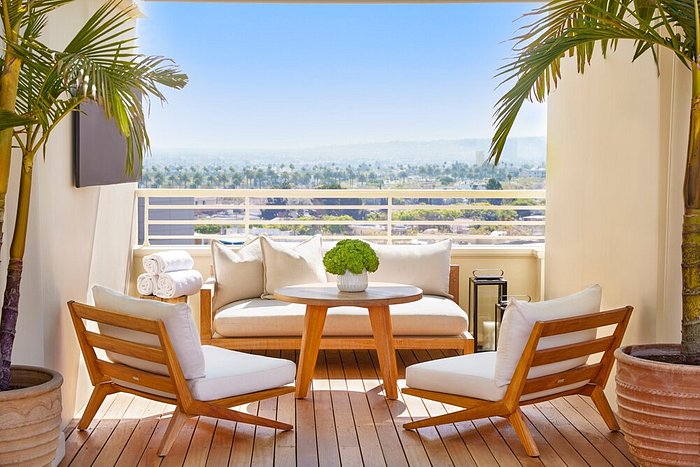 The Maybourne Beverly Hills Pool Pictures & Reviews - Tripadvisor