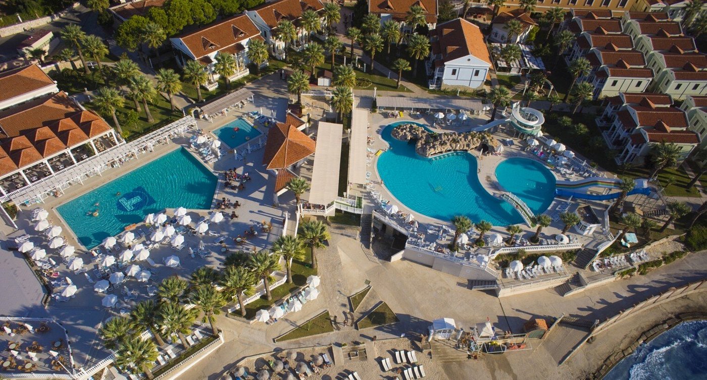 Club lucas. Отель Club Tarhan Serenity. Отель Lucas Didim Resort 5.