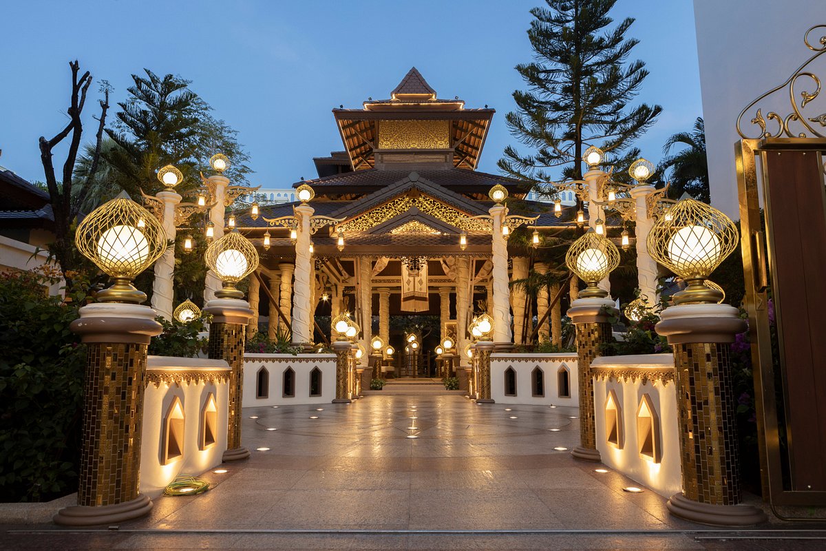 ‪Quality Resort And Spa Patong Beach‬، فندق في باتونج