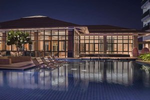 Dusit Thani Residence Davao in Mindanao, image may contain: Pool, Water, Villa, Swimming Pool