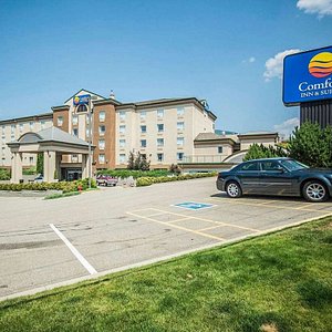 Comfort Inn & Suites located in Salmon Arm, BC