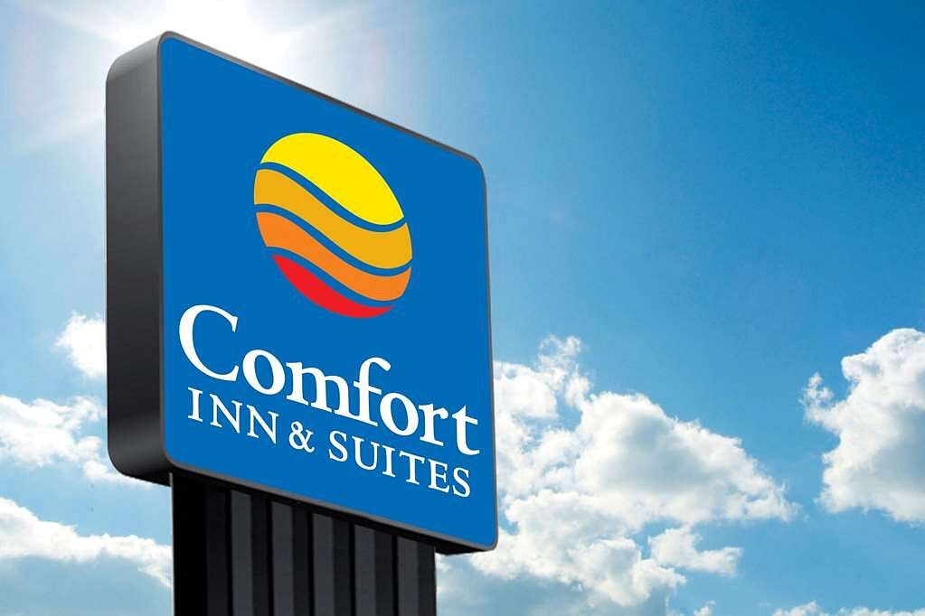 Comfort Inn &amp; Suites Pittsburgh, hotell i Pittsburgh