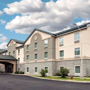Hotel near popular attractions