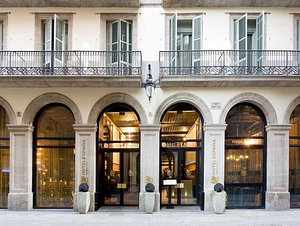 Hotel España Ramblas in Barcelona, image may contain: Arch, Architecture, City, Urban
