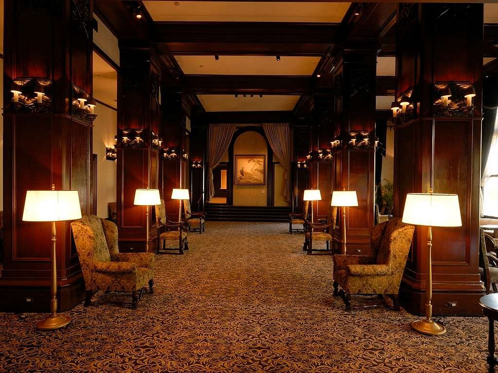 新格蘭酒店，位於橫濱的飯店