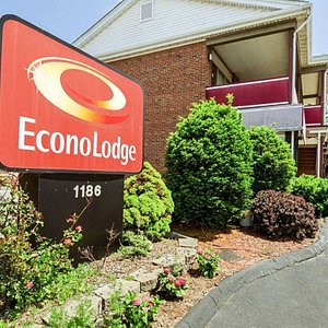 Econo Lodge hotel in Framingham, MA