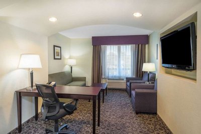 Hotel photo 28 of La Quinta Inn & Suites by Wyndham Las Vegas Airport South.