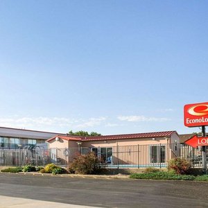Econo Lodge in Wall, SD