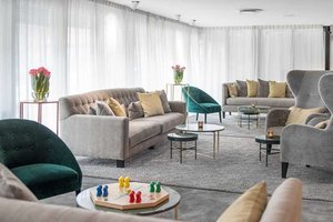 Quality Hotel Ekoxen in Linköping, image may contain: Home Decor, Couch, Furniture, Indoors