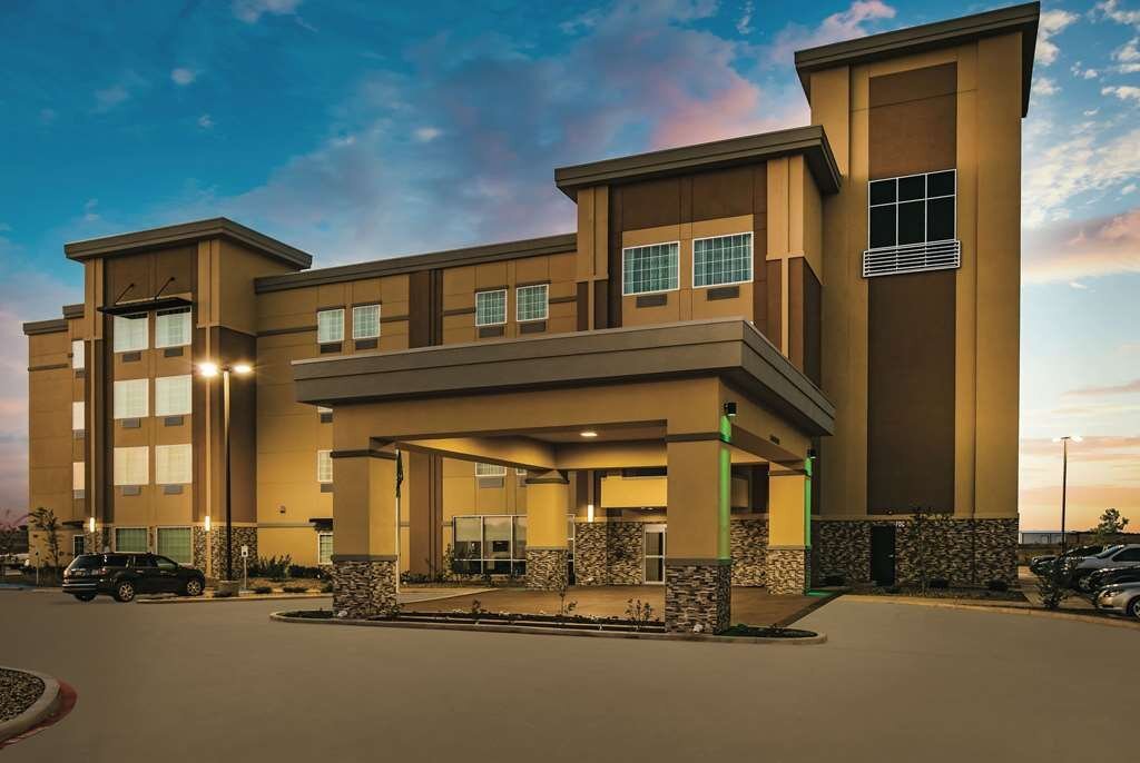 LA QUINTA INN SUITES BY WYNDHAM COLORADO CITY Updated 2024 Prices   Exterior 