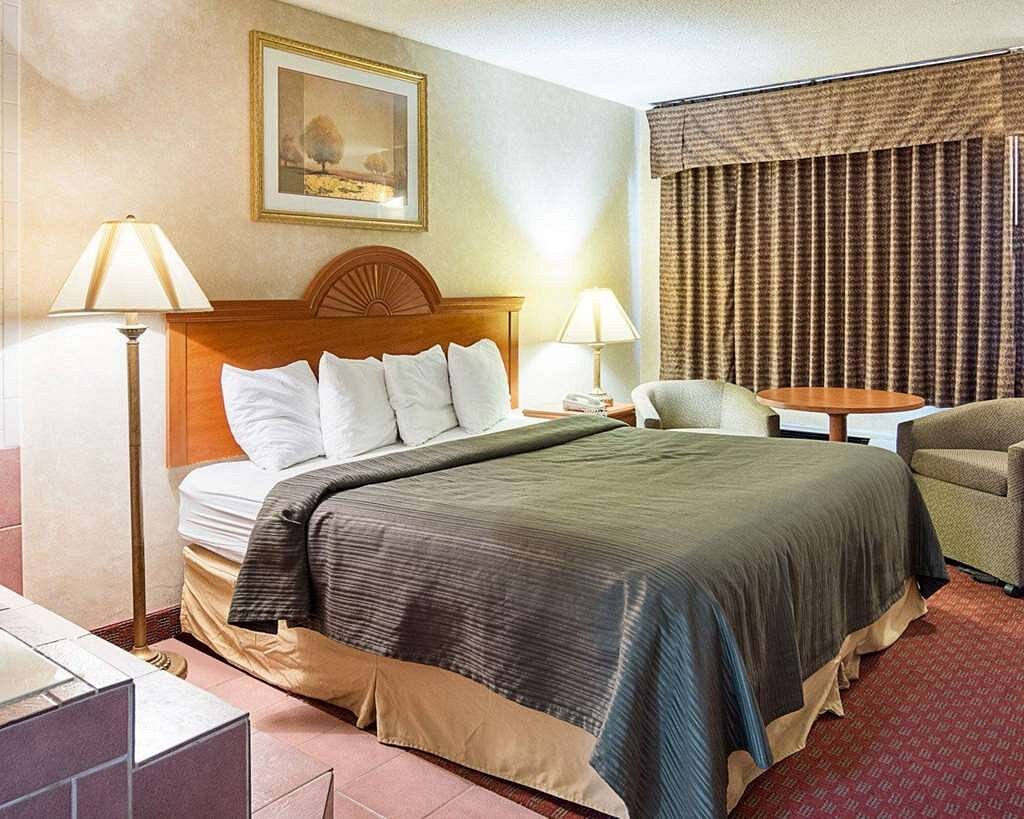Quality Inn Petersburg-Fort Lee Rooms: Pictures & Reviews - Tripadvisor