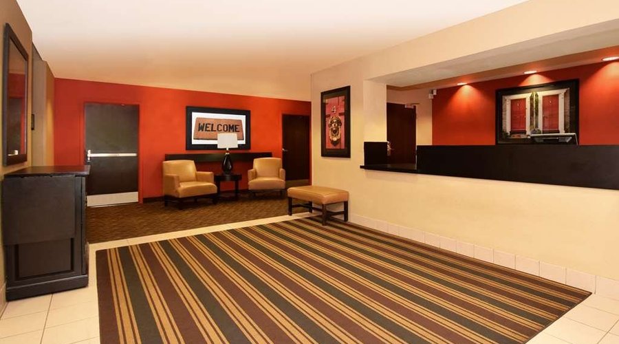 Lobby and Guest Check-in
