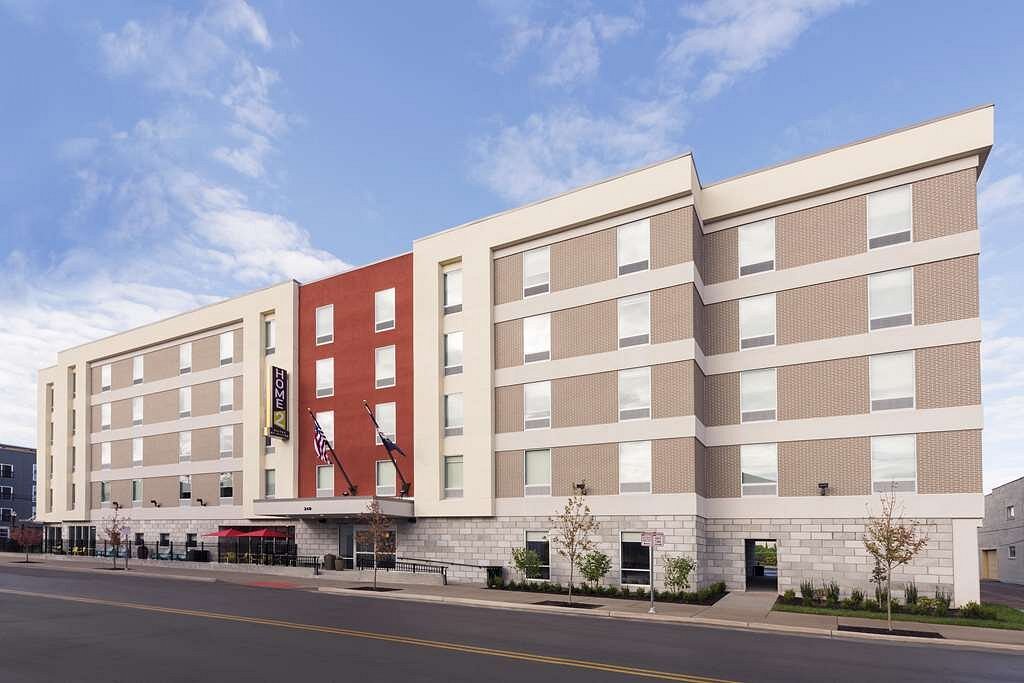 Home2 Suites by Hilton Louisville Downtown NuLu, hotell i Louisville