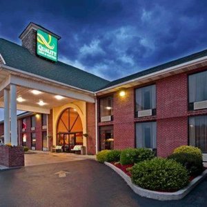 Quality Inn & Suites hotel in Somerset, KY