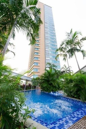 Park Avenue Rochester Hotel in Singapore, image may contain: Hotel, City, Condo, Resort