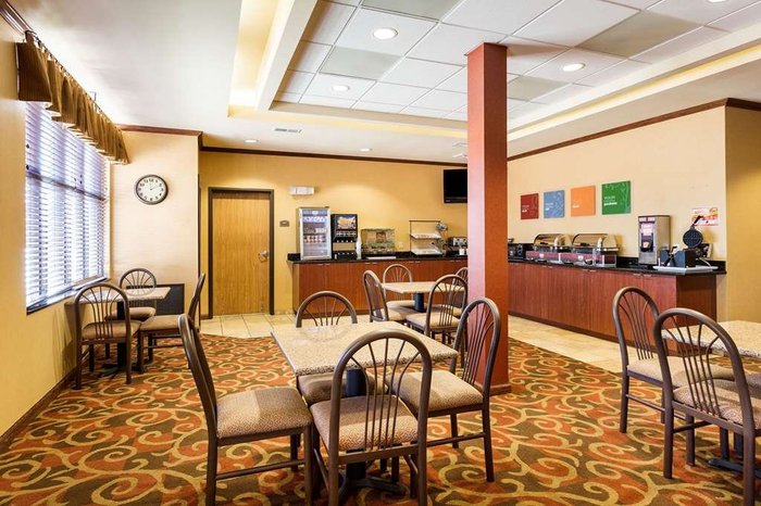 COMFORT INN AND SUITES $113 ($̶1̶2̶9̶) - Updated 2023 Prices & Hotel ...