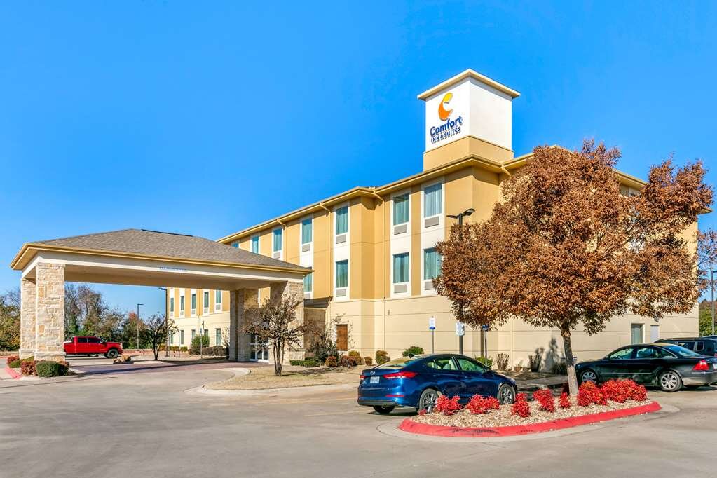 Hotel photo 39 of Comfort Inn & Suites Van Buren - Fort Smith.