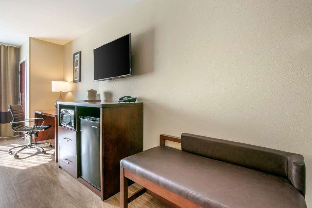 Hotel photo 52 of Comfort Inn & Suites Van Buren - Fort Smith.