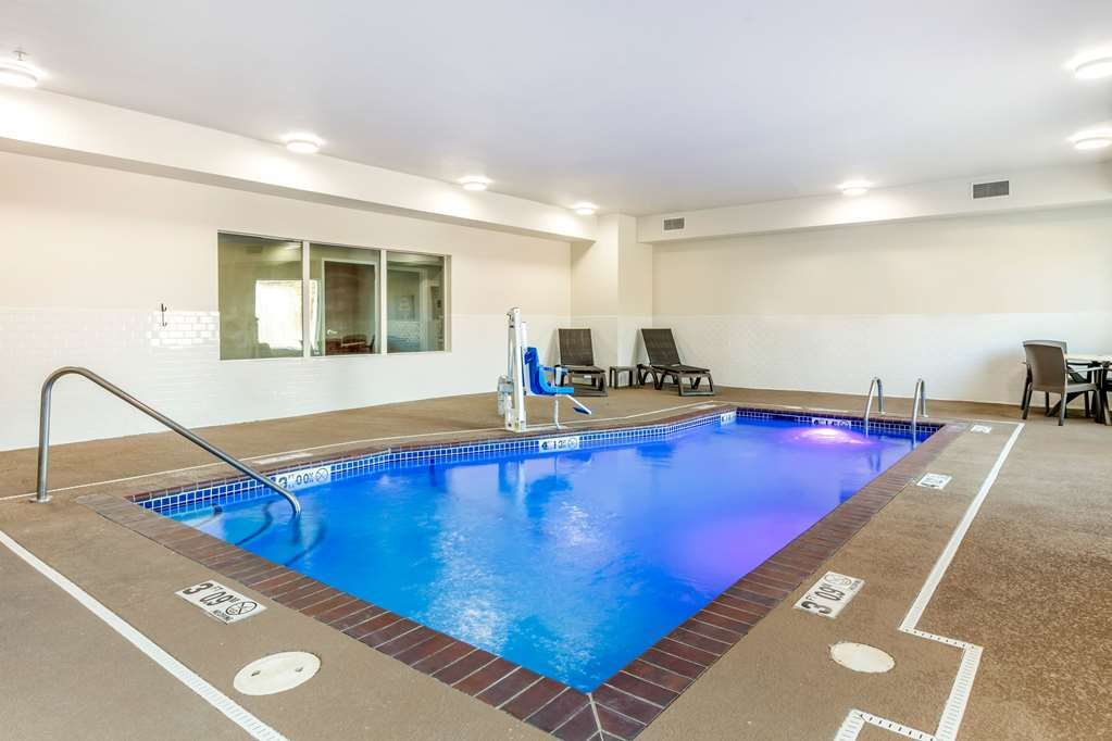 Hotel photo 37 of Comfort Inn & Suites Van Buren - Fort Smith.