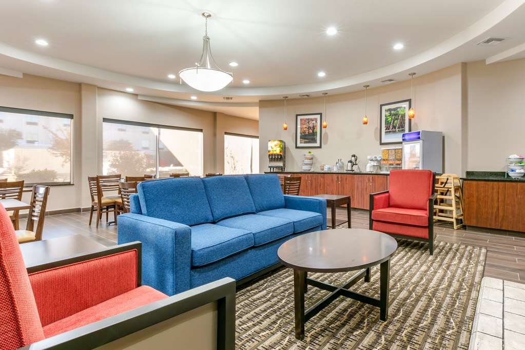 Hotel photo 49 of Comfort Inn & Suites Van Buren - Fort Smith.