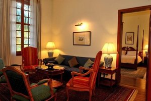 Room & Suite