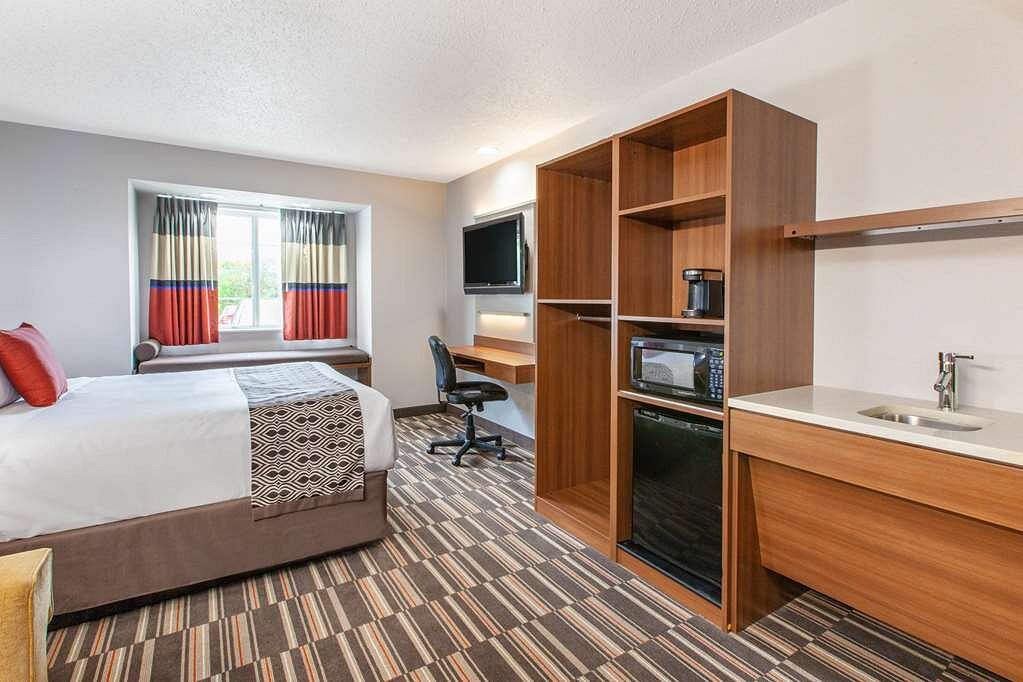 Microtel Inn &amp; Suites by Wyndham Pittsburgh Airport, hotell i Pittsburgh