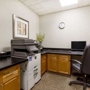 Wingate by Wyndham Calgary South, hotel in Calgary